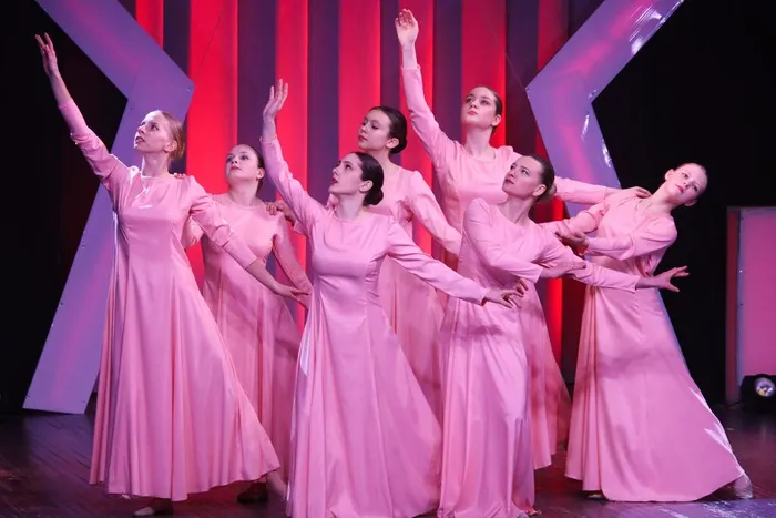 1YFcaEtflBNkCCRcRt6hoQlC6jdN2sYBEN43xFb2GeQaQ_1J18bHO9eeXGlpAj-2zzW7LlFpLRhWIEPdJBhFEknX