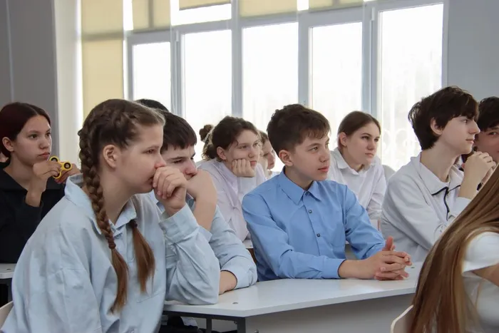 _-T_9atUXL9rFK_xT_nmEuelb3XMfkwSarQ-IdAxWtDg05i3S84Pe9nlokeshT0tfvXrkMOyGXC5YlSCzahdhVNR