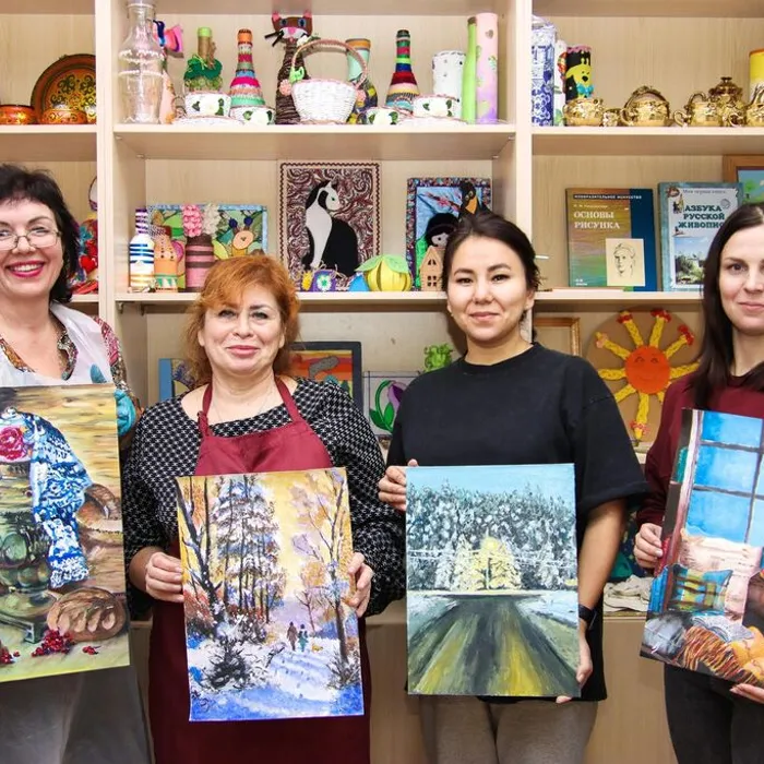 Кружок изобразительного искусства "Палитра"