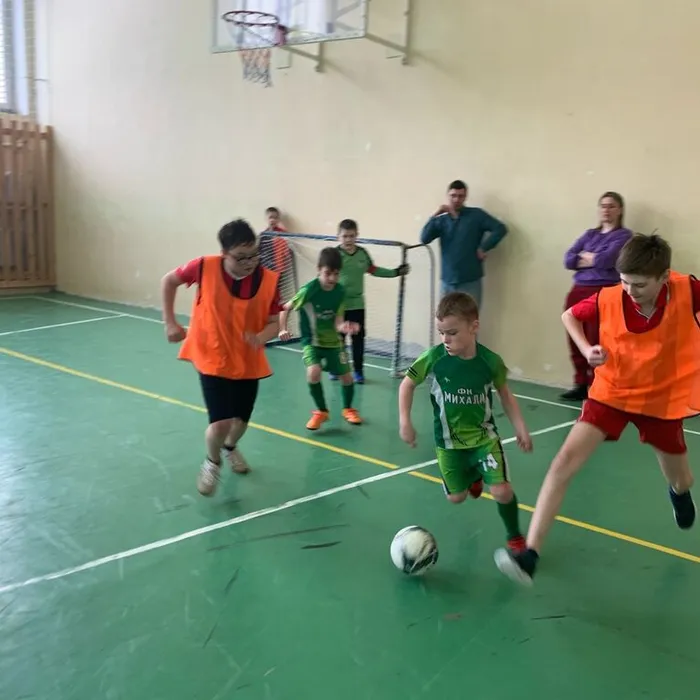 Мини-футбол