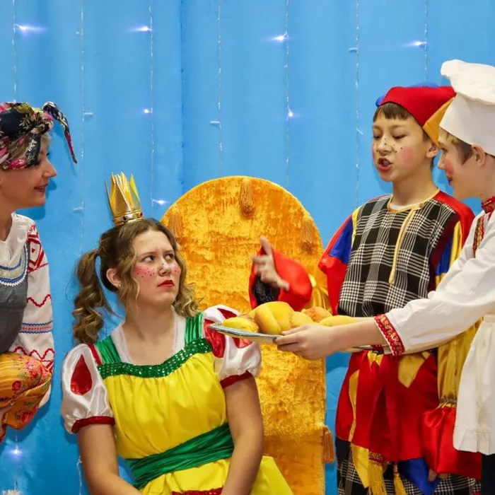 «О Емеле-лодыре»