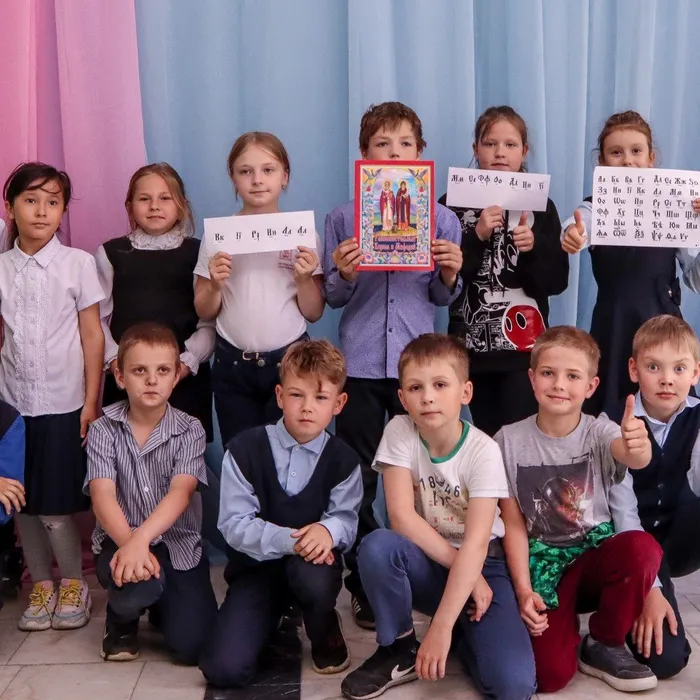 "От знаков к буквам, от бересты к страницам"