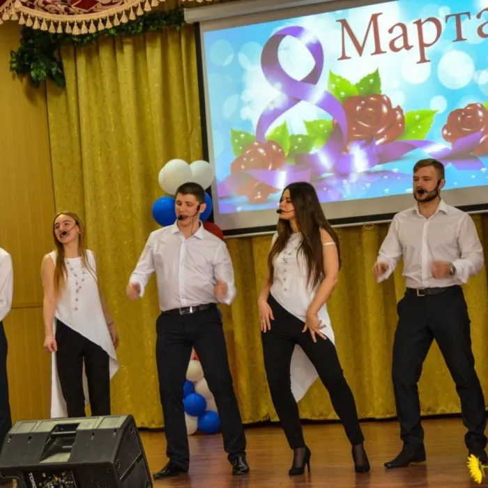 Концерт в Егорьевской кинологической школе к 8 марта